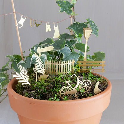 Oversigt over hele DIY sættet af Mini Cykeleventyr i messing